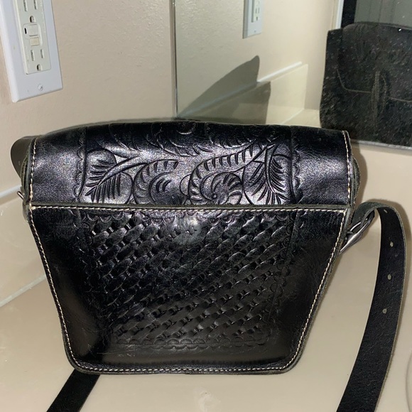 Patricia Nash Marciano Flap Crossbody Bag - Picture 2 of 6